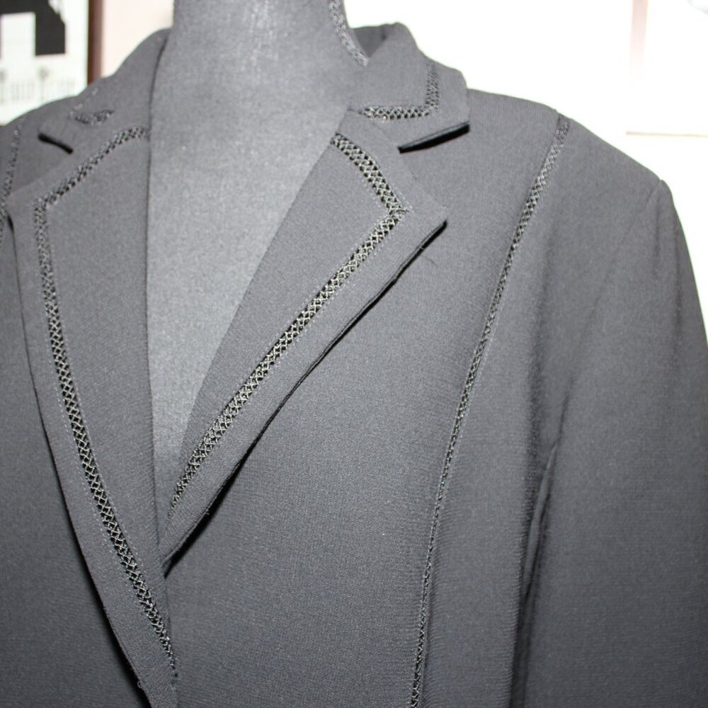 Tahari Womens Black Suit Blazer Jacket with Inset Detail Size 18 - Picture 2 of 10